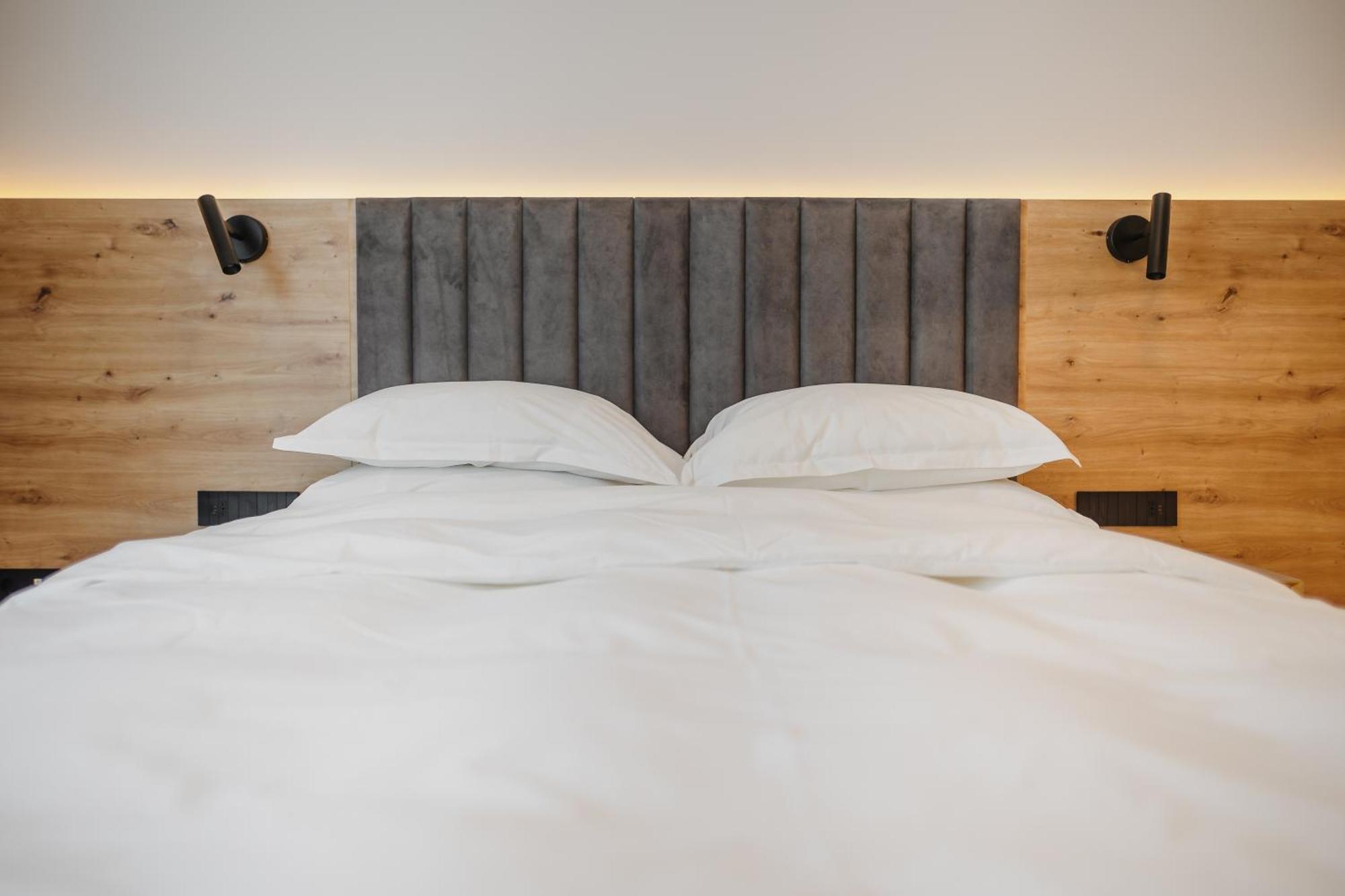 Bloom Downtown Suites Kluż-Napoka Zewnętrze zdjęcie