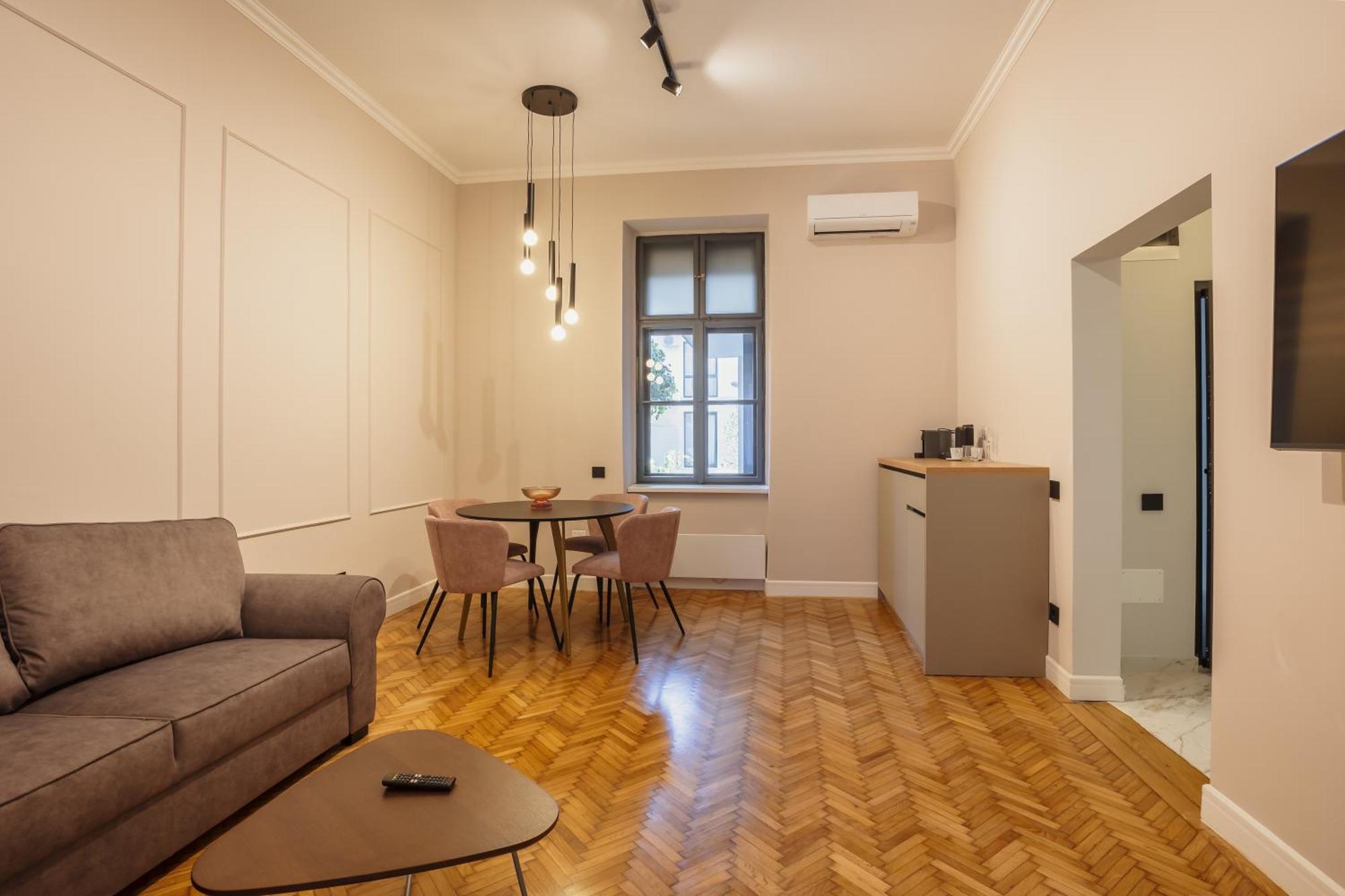 Bloom Downtown Suites Kluż-Napoka Zewnętrze zdjęcie