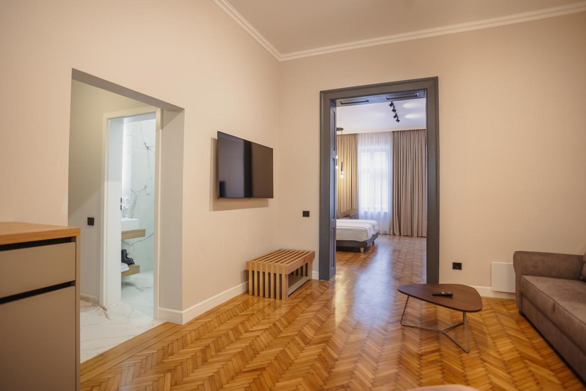 Bloom Downtown Suites Kluż-Napoka Zewnętrze zdjęcie