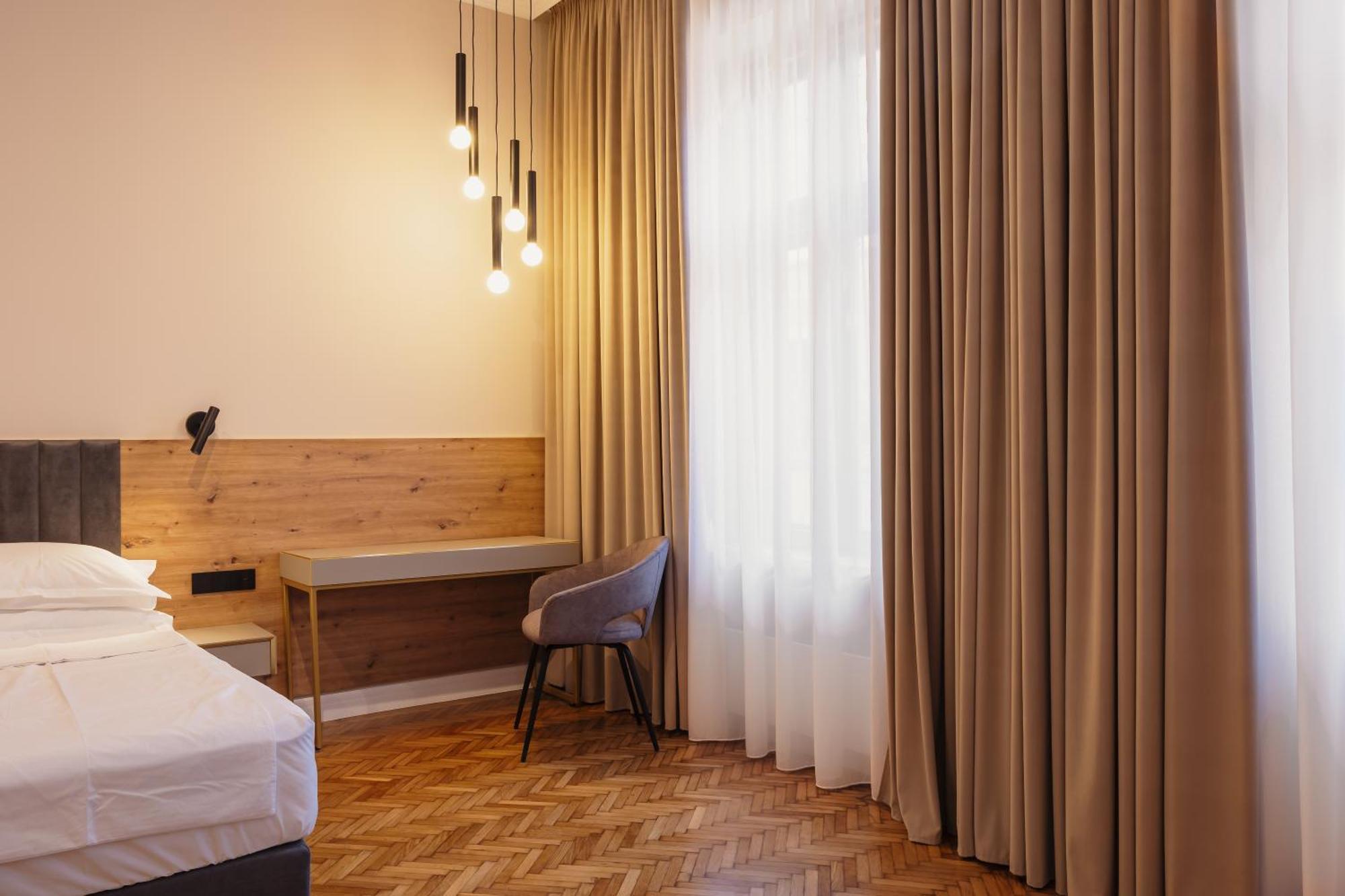 Bloom Downtown Suites Kluż-Napoka Zewnętrze zdjęcie